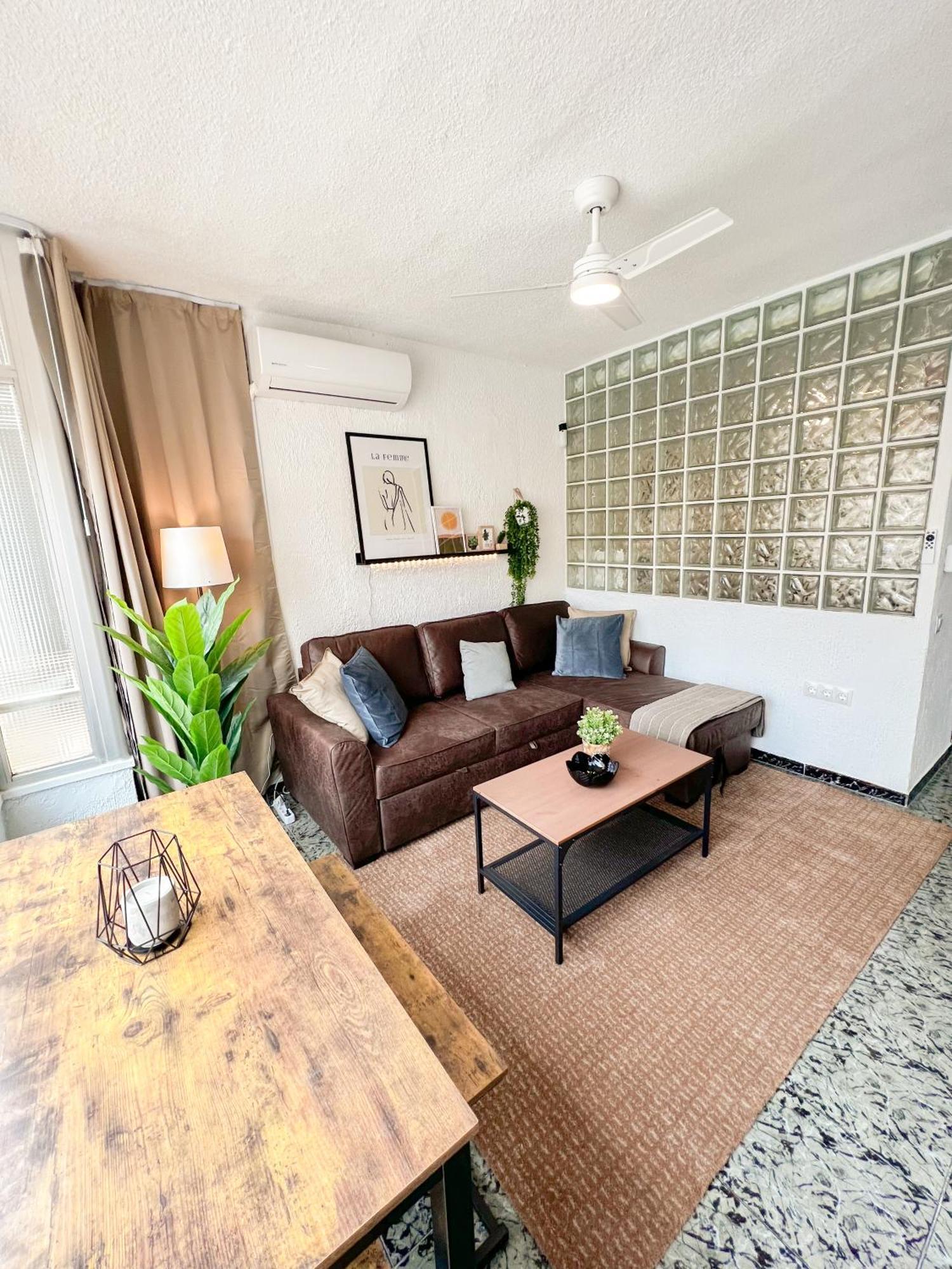 Apartamento Cozy And Bright Flat With Pool Torremolinos Exterior foto