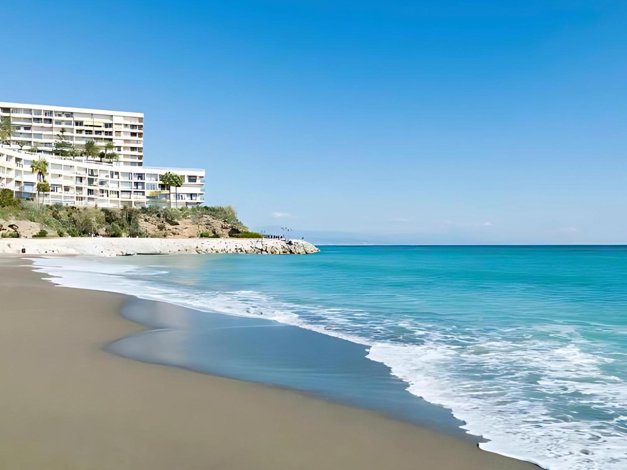 Apartamento Cozy And Bright Flat With Pool Torremolinos Exterior foto